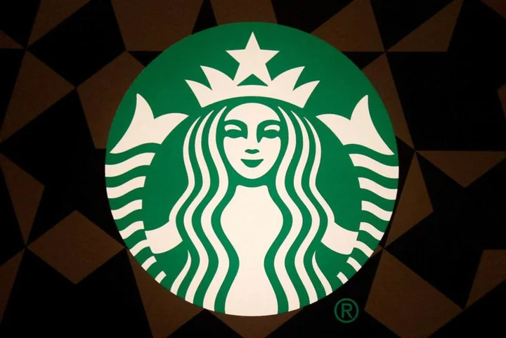 Starbucks board wins dismissal of shareholder lawsuit over diversity policies