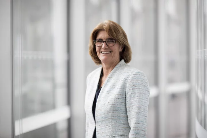 Australian Treasurer Names Bullock First Female RBA Governor