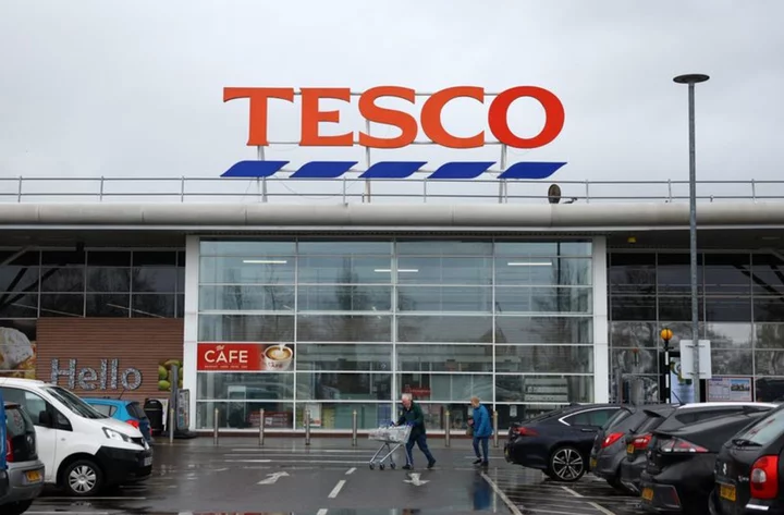 Britain's Tesco sticks to guidance after inflation boosts quarterly sales