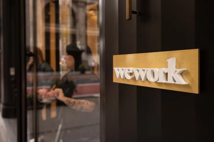 Real Estate Investor Faces SEC Inquiry on WeWork Offer