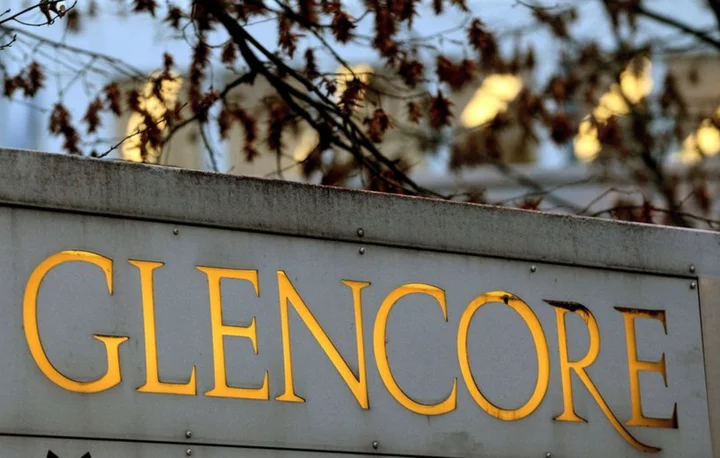 Glencore makes offer for Teck's steelmaking coal business