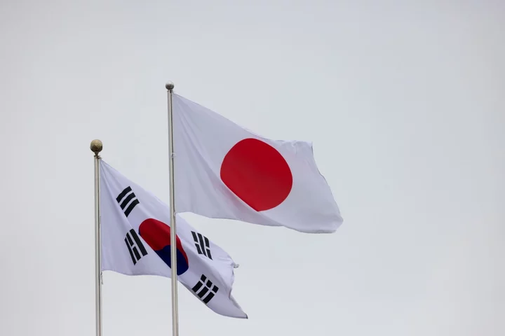 Japan, South Korea Float Idea of Stronger Ties Through Startups