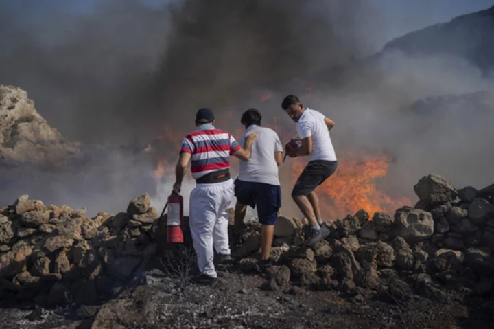 Heat and wildfires put southern Europe's vital tourism earnings at risk