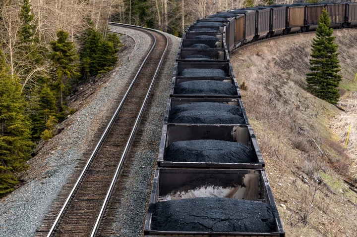 Glencore Approached Teck About Buying Coal Assets, WSJ Reports