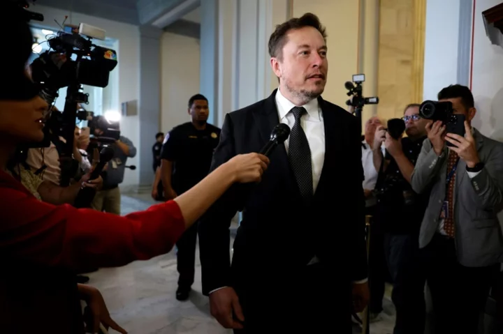 Musk's X strips headlines from news links