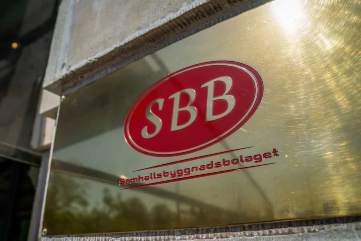 Troubled SBB Offers to Buy Back Bonds At Big Discounts