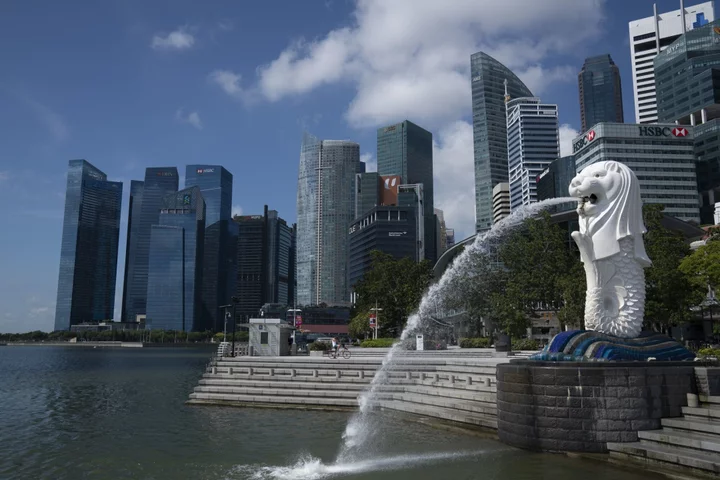Singapore Asset Seizure in Laundering Probe Tops S$2.8 Billion