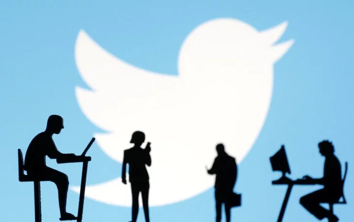 Twitter has failed to pay millions in worker bonuses, lawsuit claims