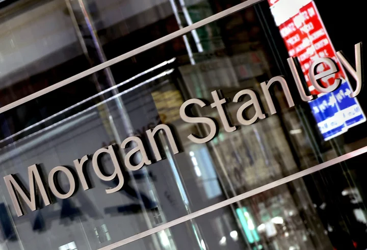 Morgan Stanley Weighs Cutting 7% of Asia Investment Bank Jobs