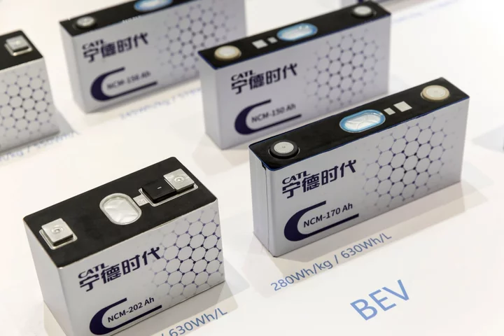 Stellantis, China’s CATL in EV Battery Supply Pact for Europe