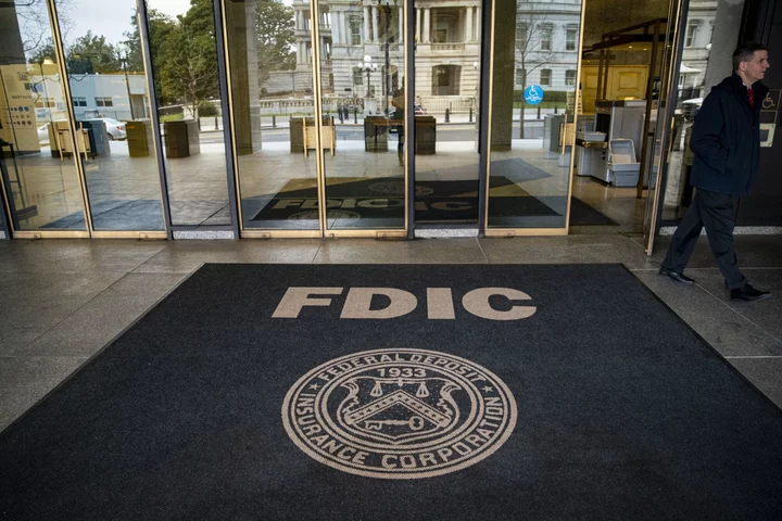FDIC Warns Banks After Errors in Reporting Uninsured Deposits