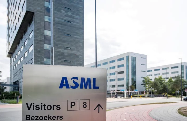 ASML reports third-quarter net profit of $2 billion, sees 2024 sales flat
