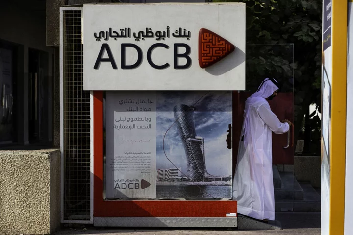 Mubadala-Backed UAE Lender Bulks Up With Ex-Citi, Natixis Hires