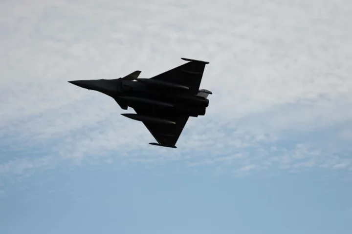 Rafale sales help France reach arms exports record