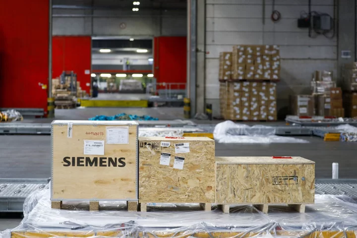 Siemens Sees Slower Revenue Growth With China in Recovery Mode