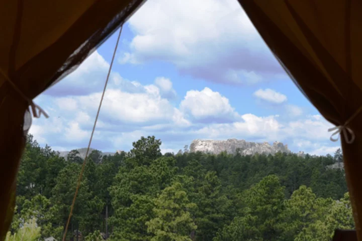 More travelers get cozy with glamping, even amid high costs