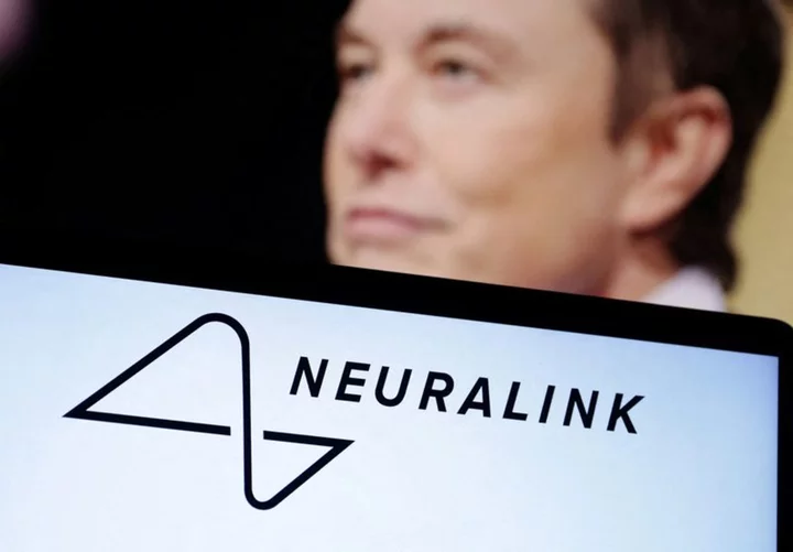US lawmakers ask SEC to scrutinize Musk comments on Neuralink