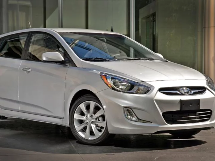 In latest recall, Hyundai and Kia ask owners of 3.3 million vehicles to park outside due to risk of fire