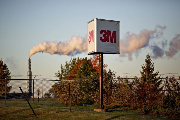 3M Granted Delay in ‘Forever Chemicals’ Trial to Negotiate Settlement