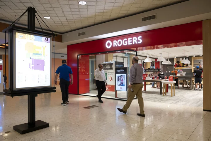Rogers Wins as Court Blasts ‘Unreasonable’ Antitrust Czar