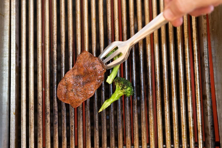 Lab-Grown Meat Startup Seeks to Put Steak on British Menus