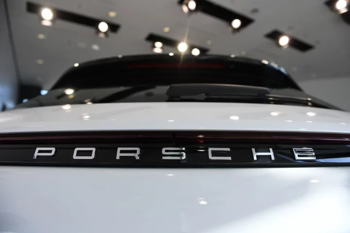 Porsche confirms forecast on 10.7% higher operating profit in H1