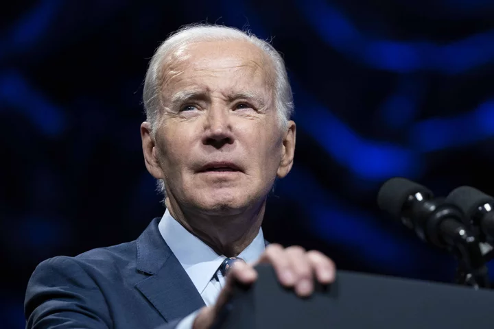 Biden to Counter Trump by Focusing on Economy Not Indictments