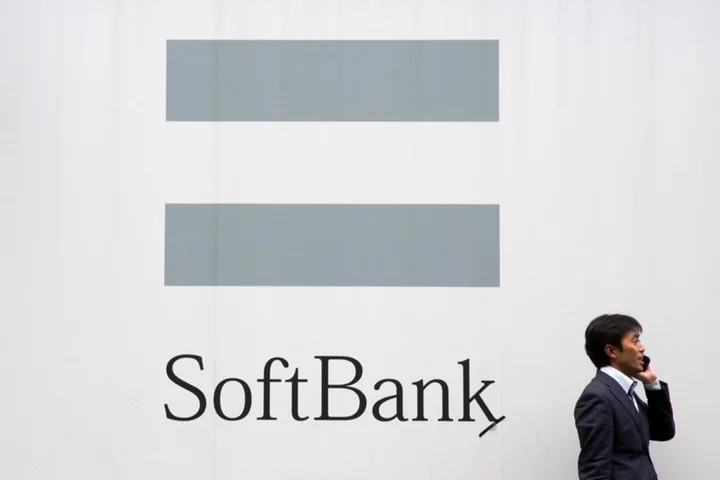 SoftBank books $5.2 billion quarterly loss as investments and weak yen bite