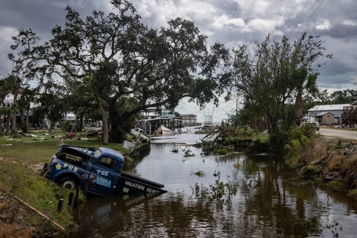 Biden Will Visit Florida Saturday to Survey Idalia’s Aftermath