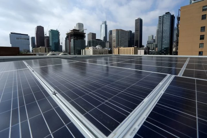 US solar power installations soar in Q1 on easing panel import gridlock