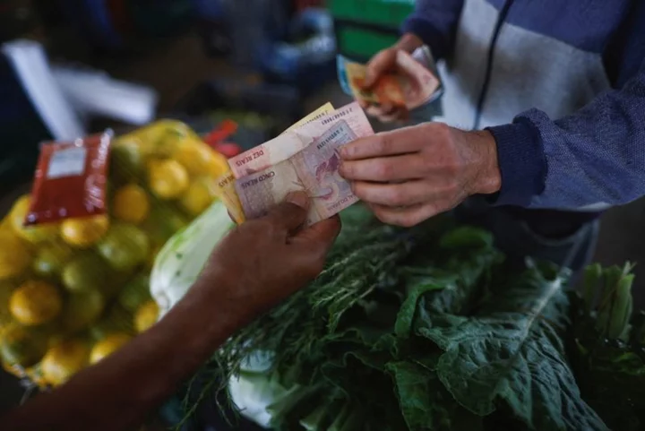 Brazil inflation accelerates as cenbank reiterates rate cut pace