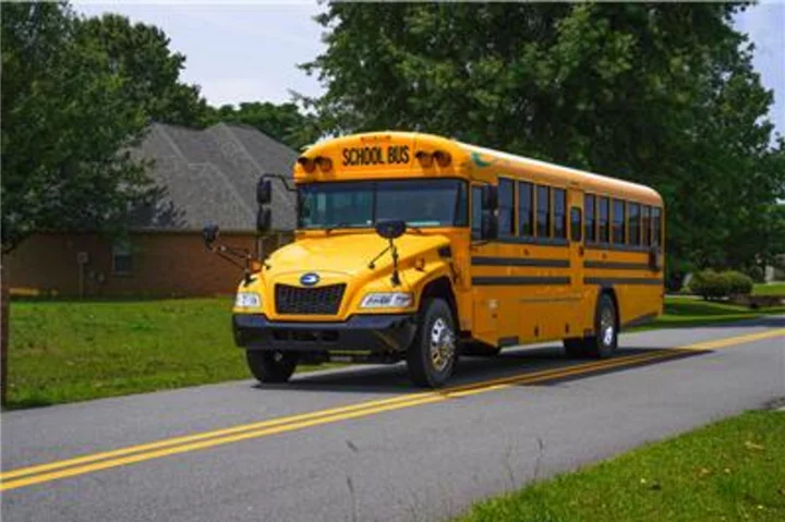 Blue Bird Delivers 20 Electric School Buses to Miami-Dade County Public Schools in Florida