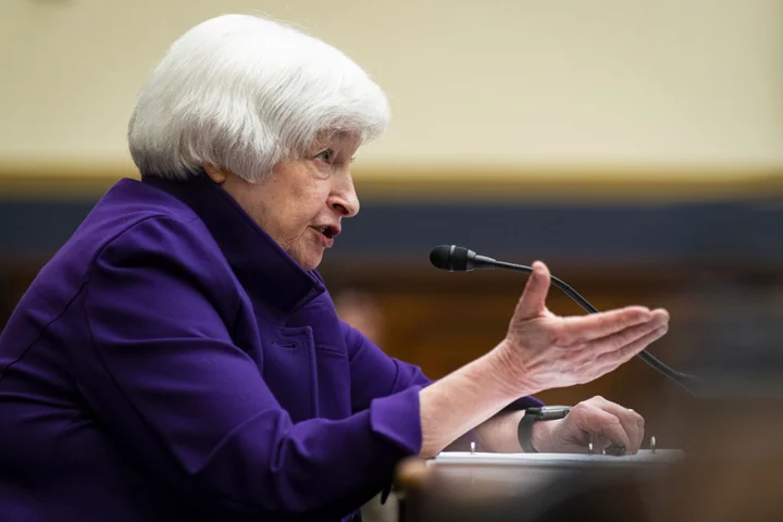 Yellen Sees Lower US Recession Risk, Says Consumer Slowdown Needed