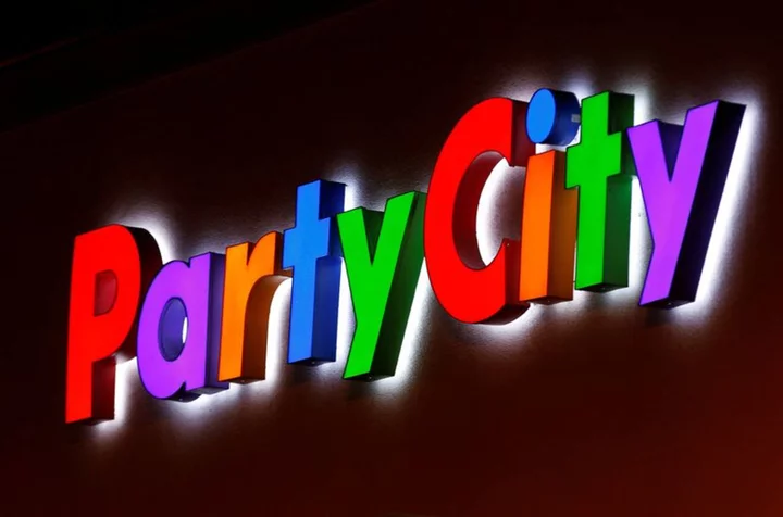 Party City set to exit bankruptcy with $1 billion debt reduction
