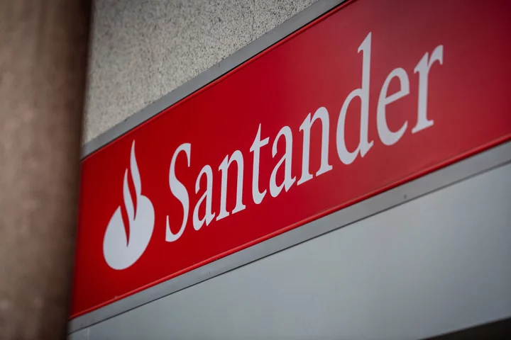 Credit Suisse SPAC Head Stabinsky Leaves for Santander