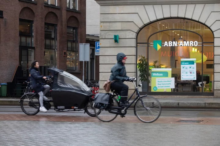 Netherlands Loses $7 Billion in ABN Amro Rescue