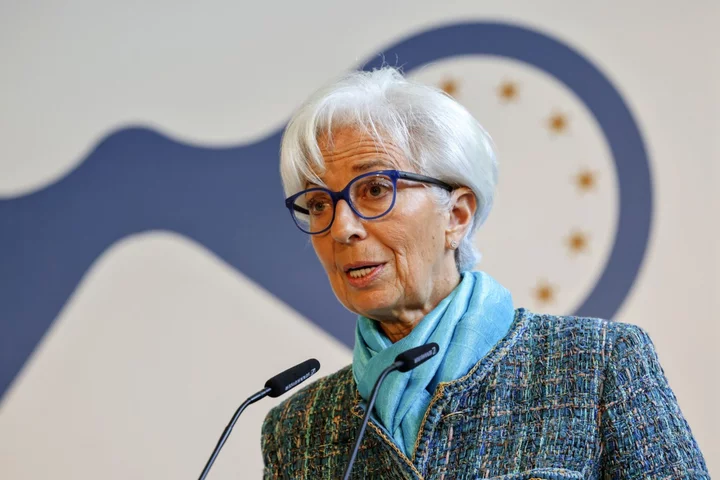 Lagarde Sees Key Juncture as ECB Needs Sustainably High Rate