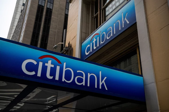 Citigroup Dismantles FX Strategy Team, Cuts Analyst Jobs