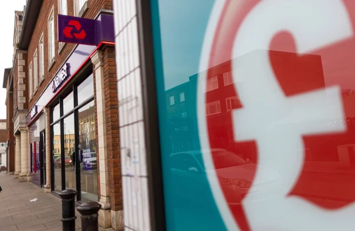 British Customers Are Gaining Confidence, NatWest CEO Rose Says