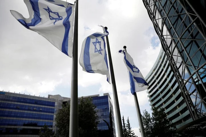 Israel GDP grows 2.8% in Q3 ahead of expected contraction in Q4 due to war
