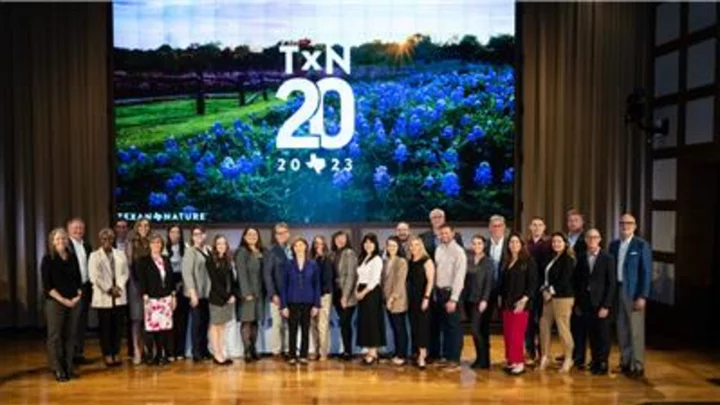 Mary Kay Recognized for Leadership in Conservation and Sustainability in the 2023 Texan by Nature 20
