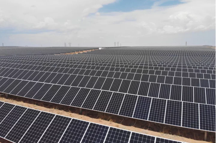 Singapore solar company plans major US manufacturing plant in New Mexico, pending federal loan