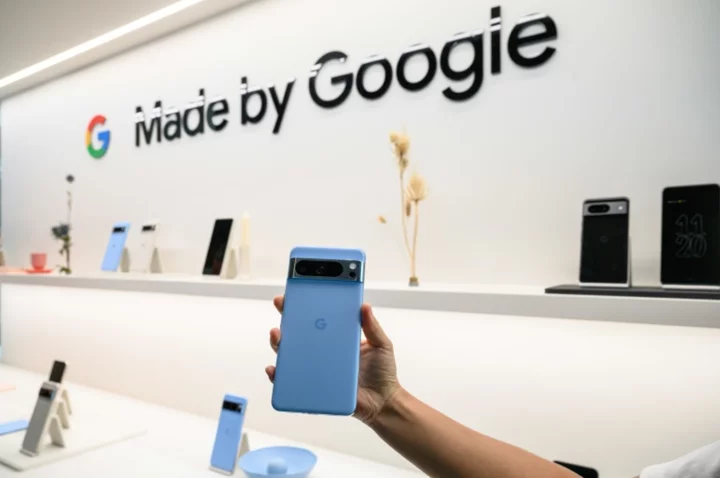 Google's new phone to run AI on-device