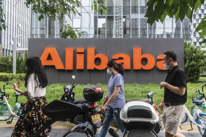 Alibaba Names New Chairman, CEO in Surprise Succession Plan