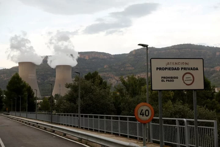 Spain’s election frontrunners plan U-turn in nuclear power phase-out