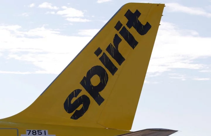 Spirit Airlines lowers Q3 revenue outlook on rising fuel costs