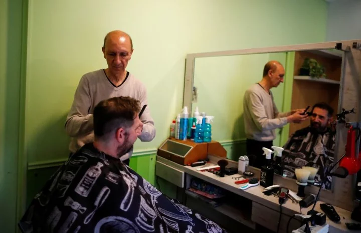 The Buenos Aires barber's books: a history of 19,900% inflation