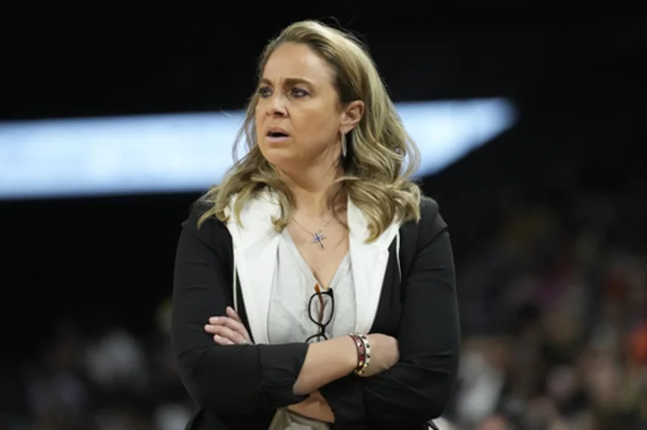 WNBA suspends Hammon 2 games for player's allegation she was bullied for being pregnant