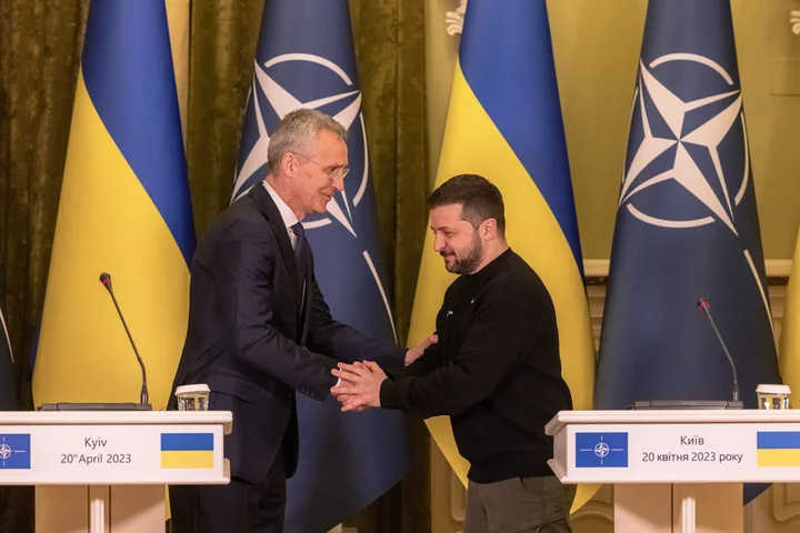 Ukraine Poll Shows 40% Back NATO Bid Without Occupied Regions