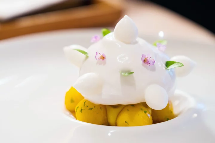 These Are the Best Restaurants in Singapore, According to Michelin